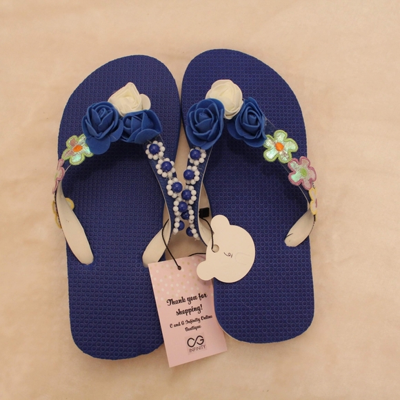 Flipflops - Picture 7 of 12